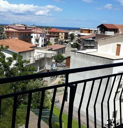 Tassone's House * Davoli